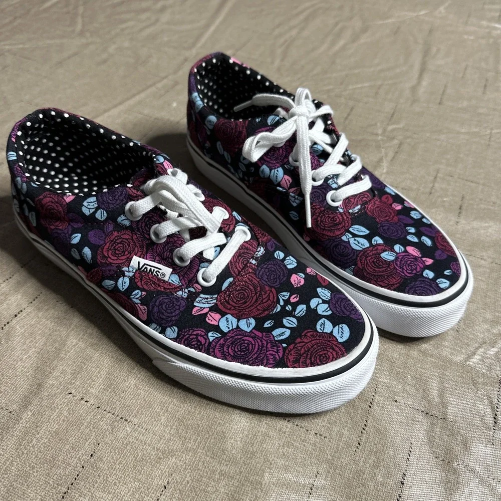 VANS Women's Doheny Romantic Floral Multicolor Skate Shoe Size 6